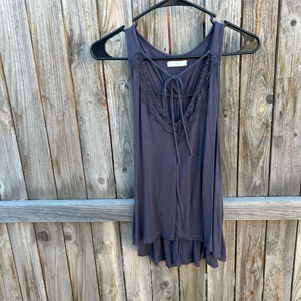 Lush camisole tank size xs